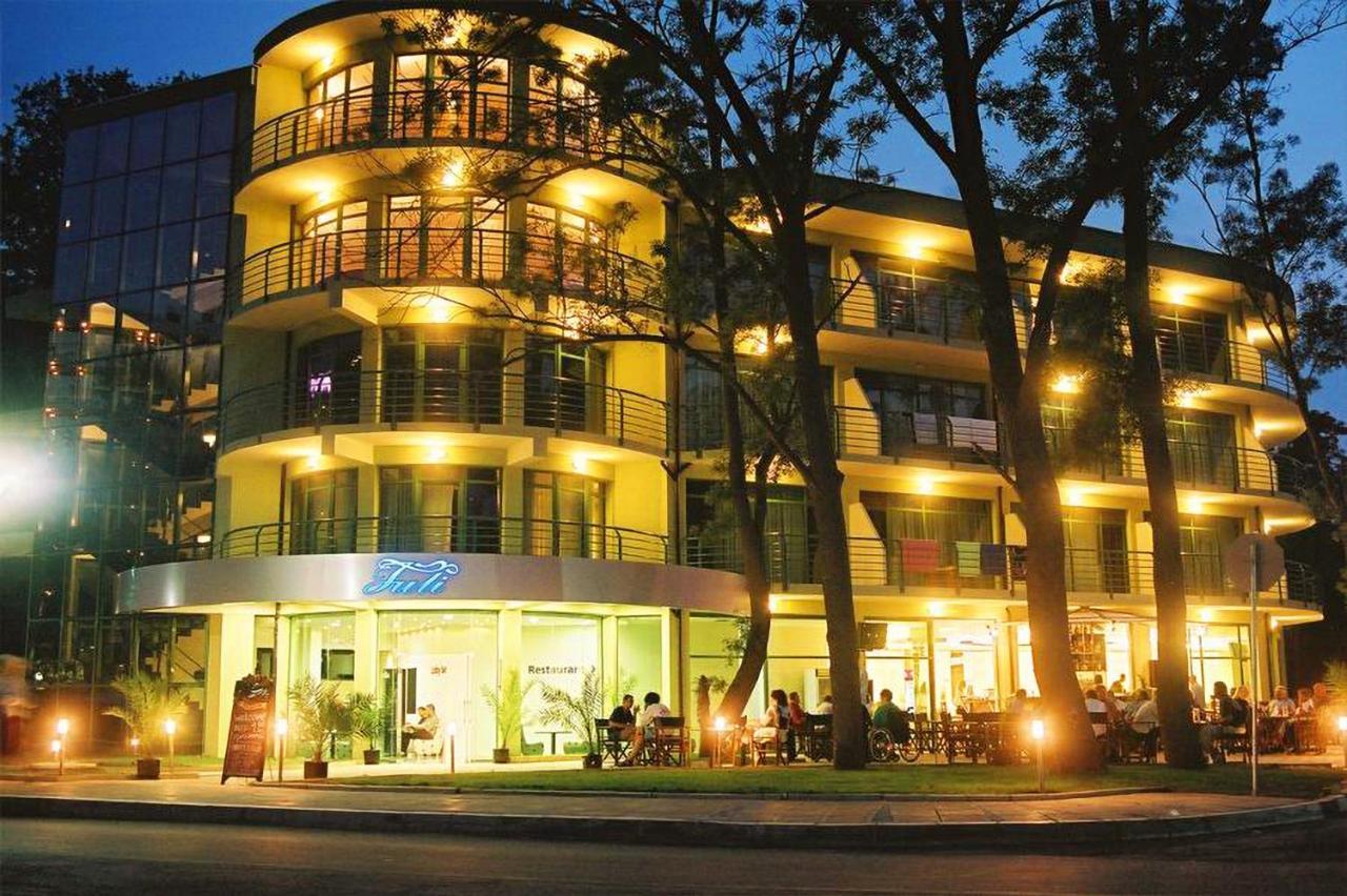 Hotel Juli Słoneczny Brzeg Zewnętrze zdjęcie
