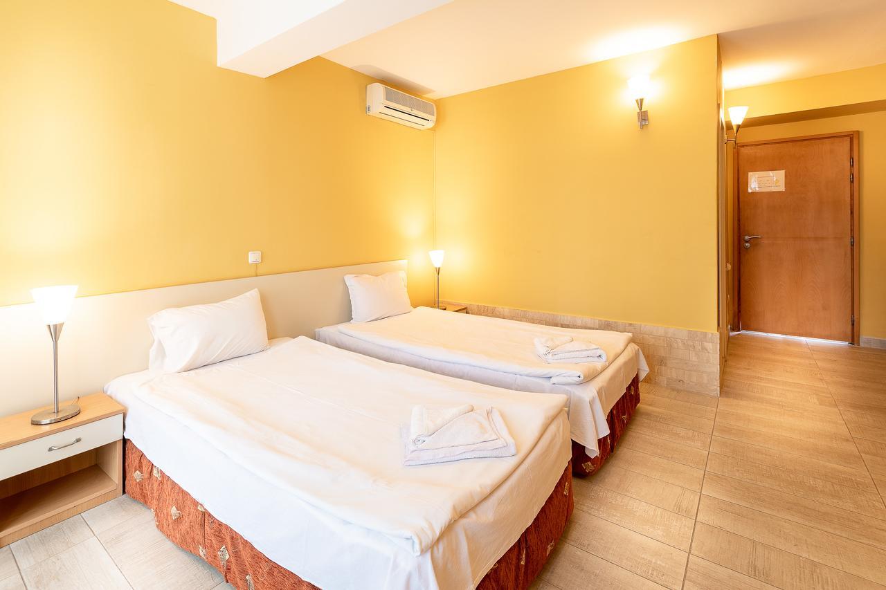 Hotel Juli Słoneczny Brzeg Zewnętrze zdjęcie