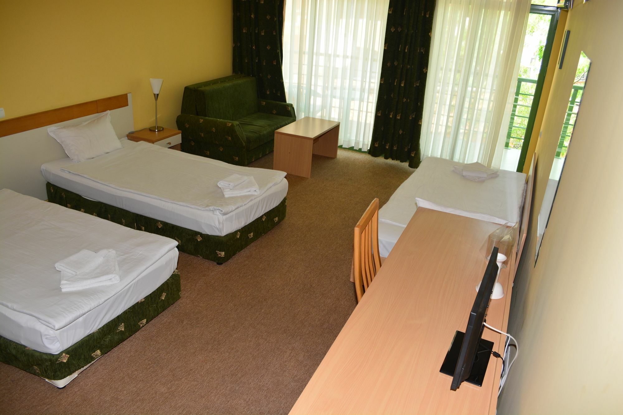 Hotel Juli Słoneczny Brzeg Zewnętrze zdjęcie